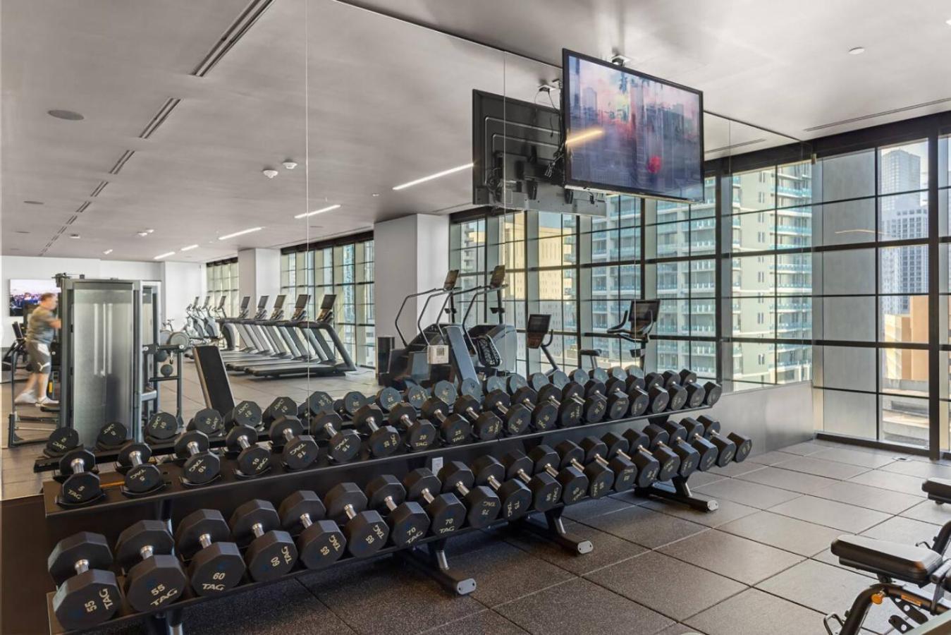Casa vacanze 3013 Kaseya Center For 4 People With Pool And Gym Miami